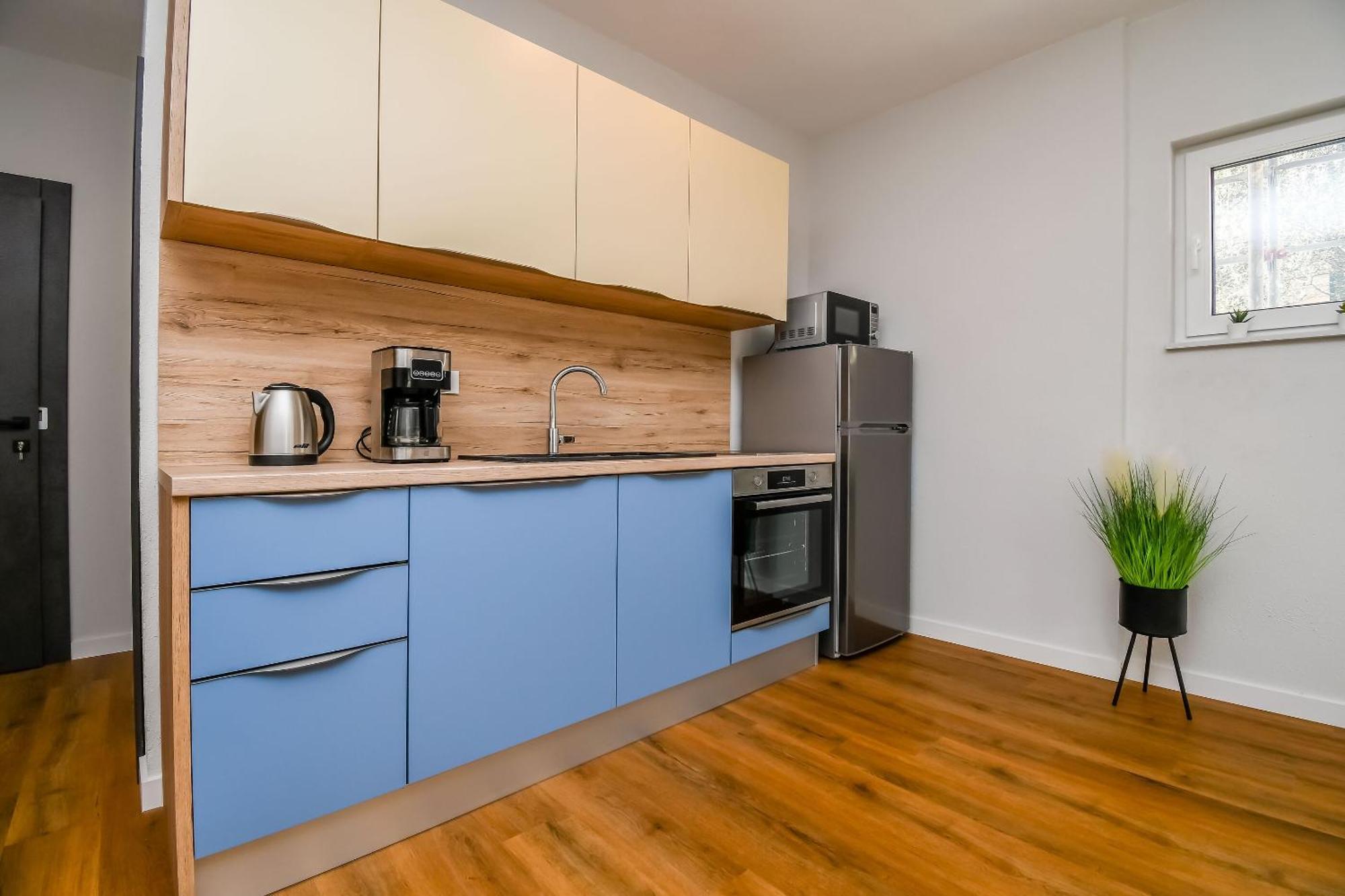 Apartments Neli トロギール エクステリア 写真