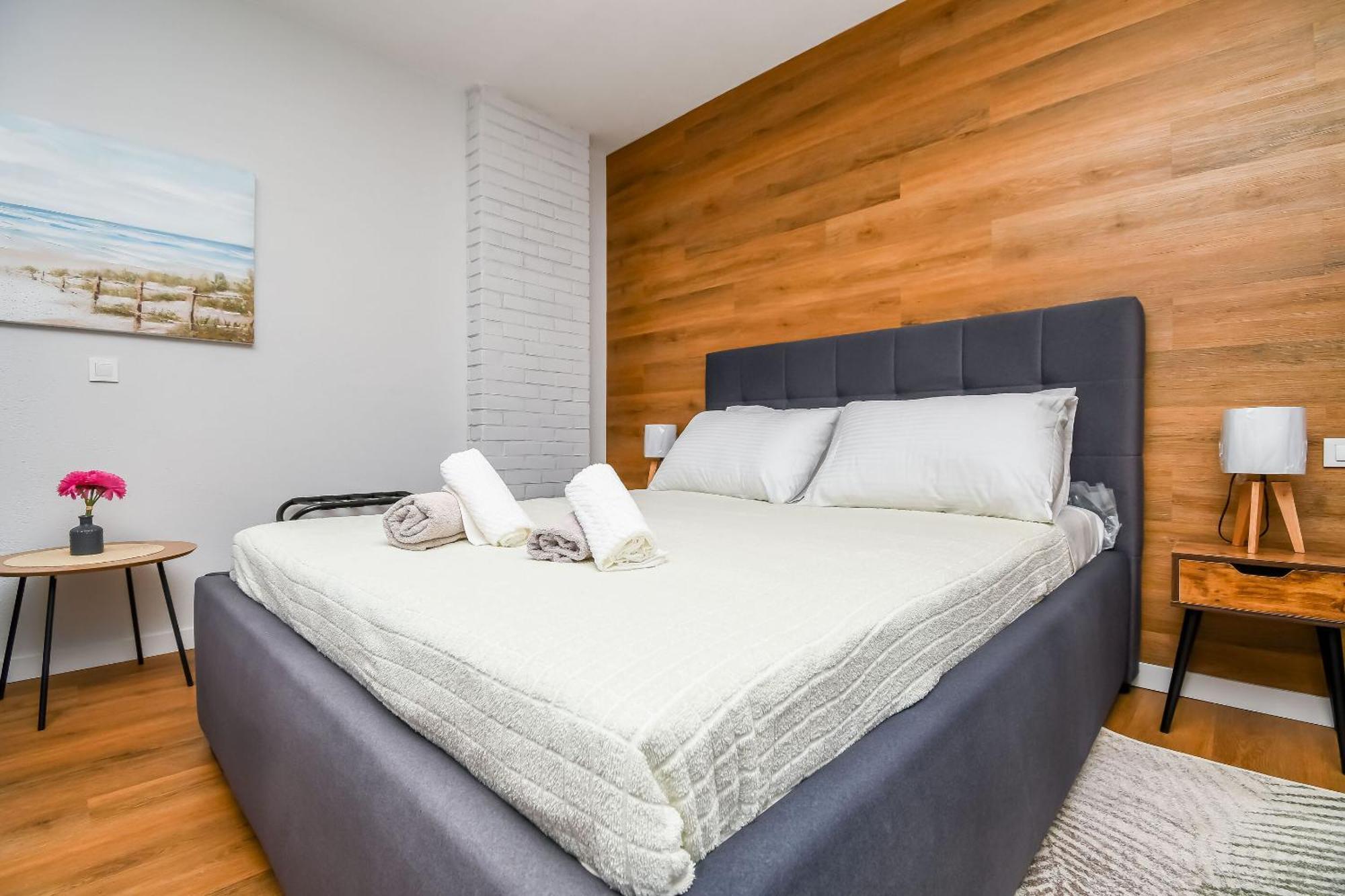 Apartments Neli トロギール エクステリア 写真